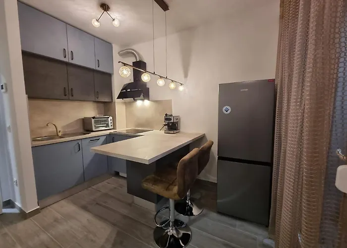 Beautifull Bell With Balcony And Sea View In * זאדאר